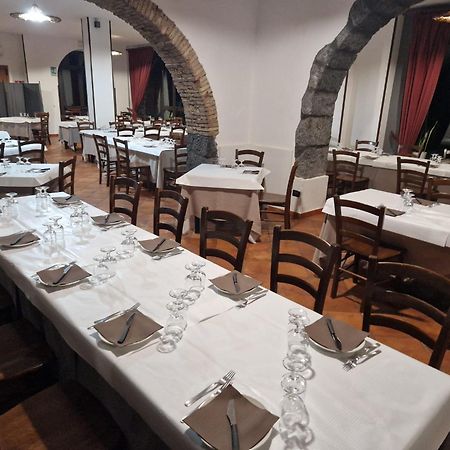ריפוסטו Agriturismo Dell'Etna מראה חיצוני תמונה