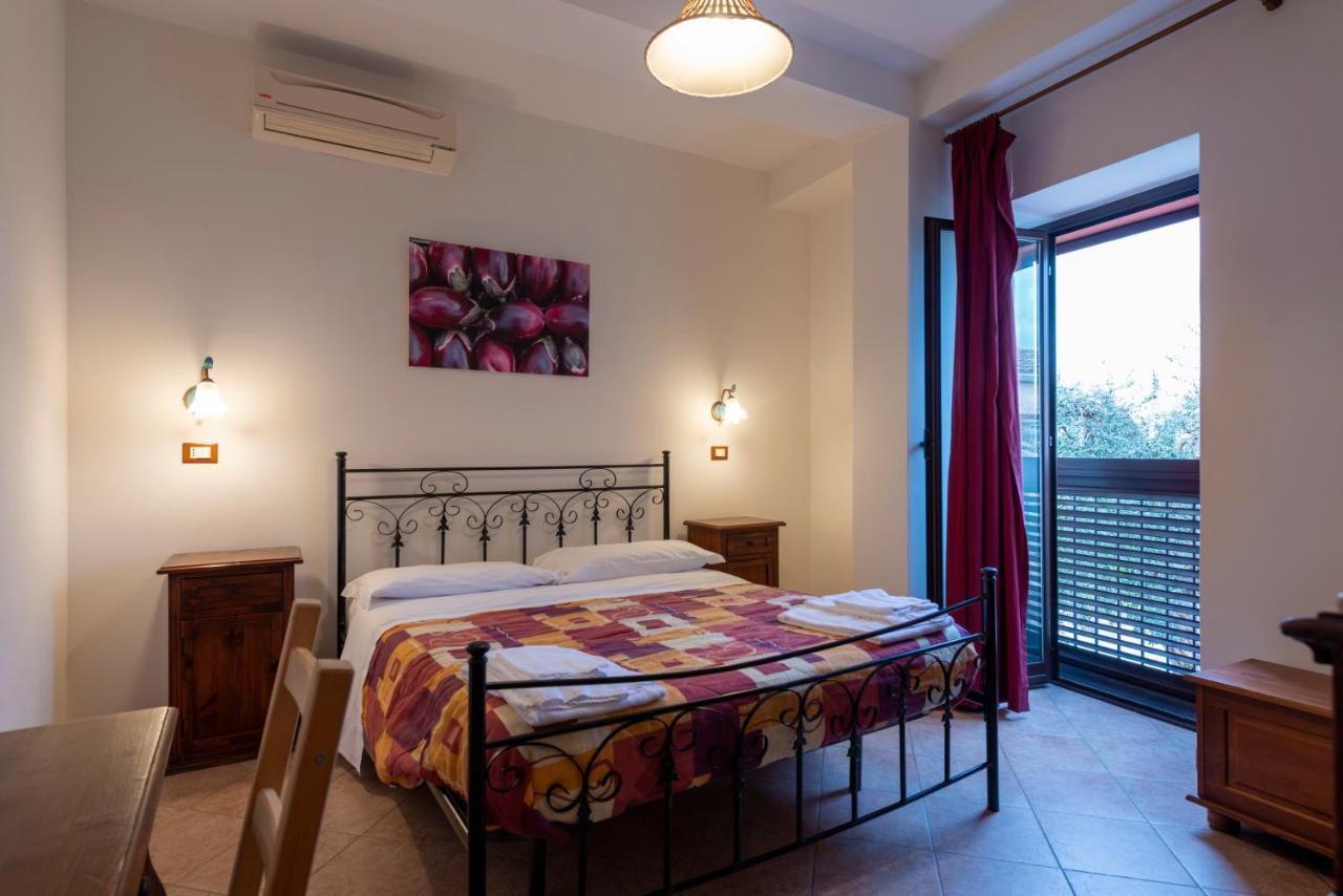 ריפוסטו Agriturismo Dell'Etna מראה חיצוני תמונה