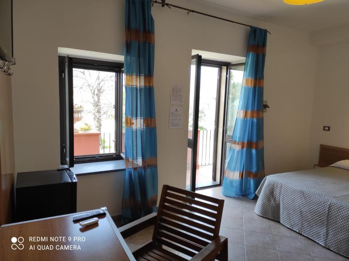 ריפוסטו Agriturismo Dell'Etna מראה חיצוני תמונה