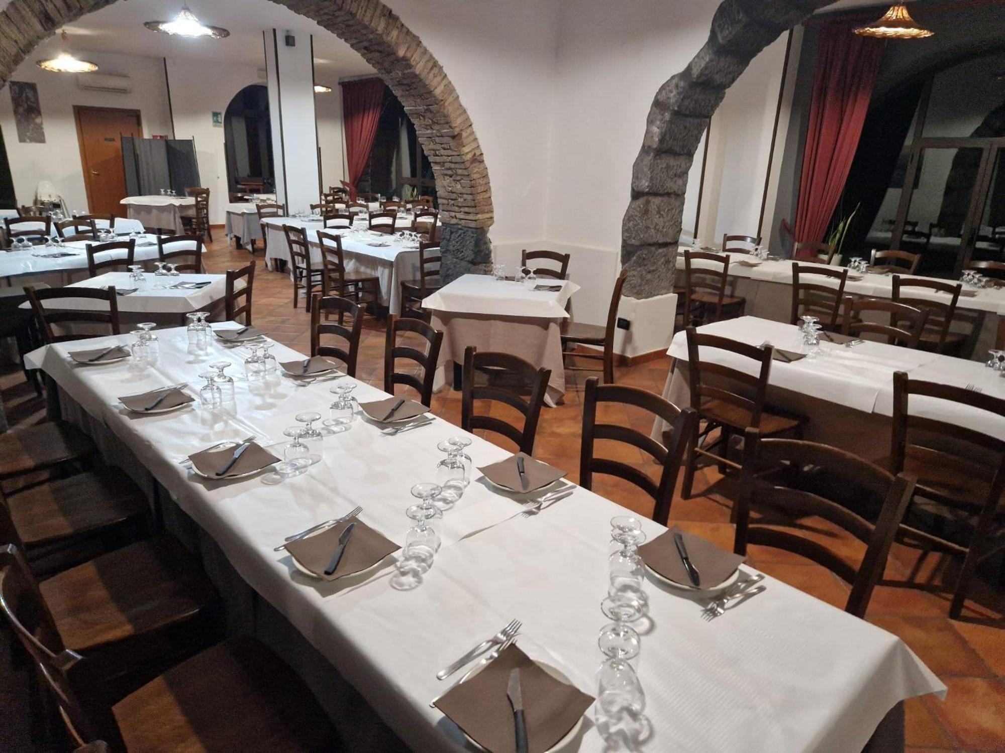 ריפוסטו Agriturismo Dell'Etna מראה חיצוני תמונה